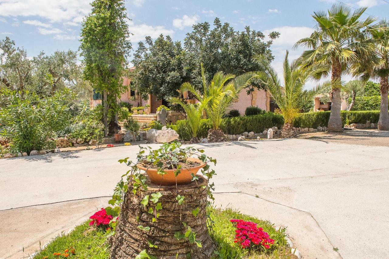 Villa Pula Vinas Country Villa 3 Bedrooms Pool And Fabulous Views Of The Pula Golf Course Near Son Servera Dış mekan fotoğraf